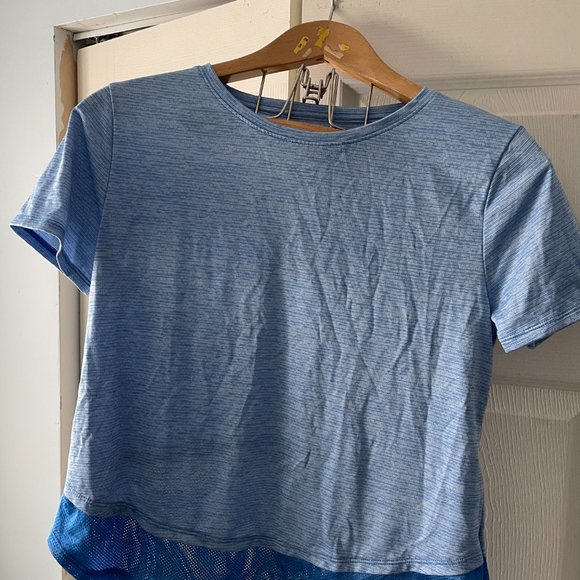 Under Armour Short Sleeve Shirt - Picture 4 of 6